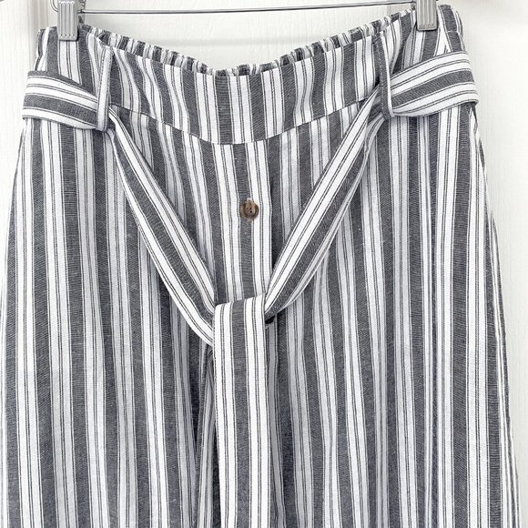 In Every Story - Linen Button Front Pull-On Midi Skirt - Picture 7 of 10